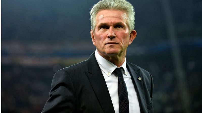 Jupp Heynckes với 220 bàn thắng