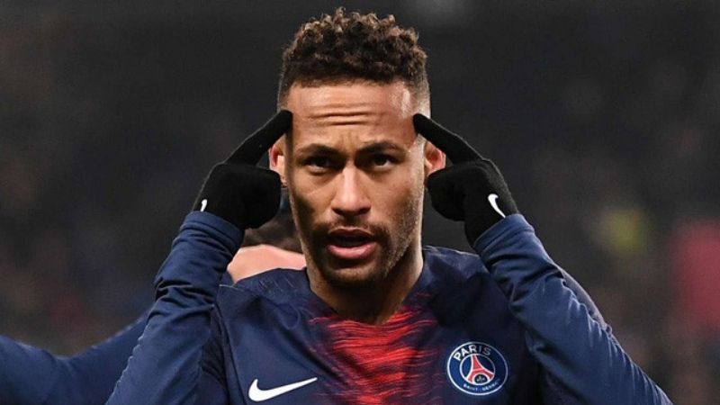 Neymar Jr với mức phí chuyển nhượng kỷ lục 222 triệu Euro