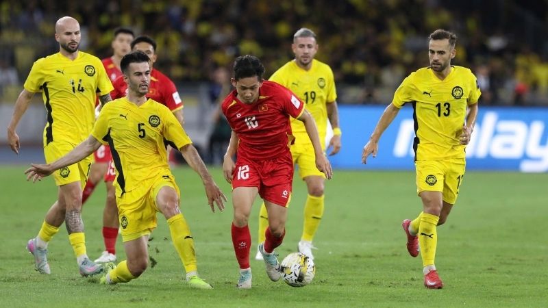 Vé đi tiếp còn phụ thuộc án nhập tịch Malaysia, nhưng trông chờ pháp lý luôn đầy rủi ro.