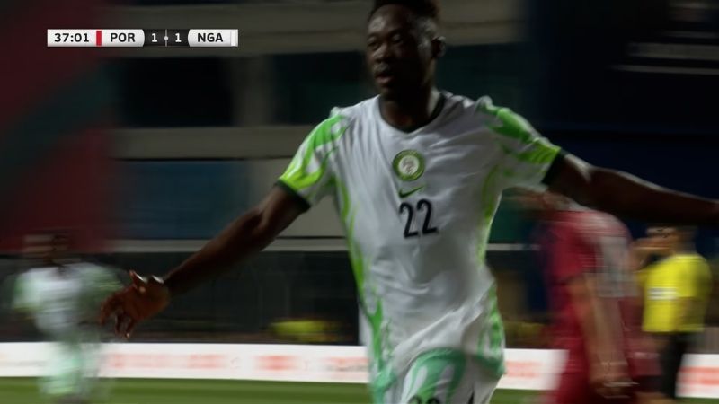 Adams phản công sắc bén ghi bàn gỡ hòa 1-1 cho Nigeria trước Bồ Đào Nha.