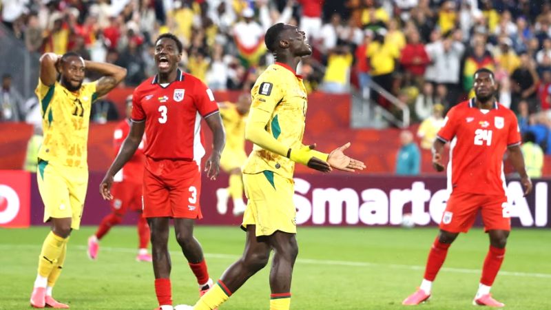 Ghana khủng hoảng lực lượng và có phong độ kém trước màn đối đầu tuyển Anh.